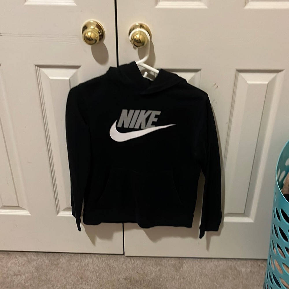 Nike boys hoodie